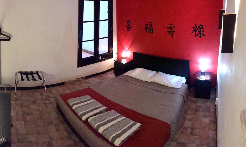Palace Guesthouse Barcelone Extérieur photo
