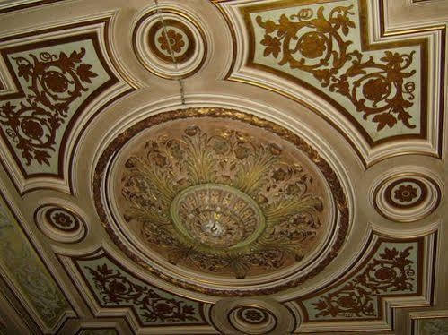 Palace Guesthouse Barcelone Extérieur photo
